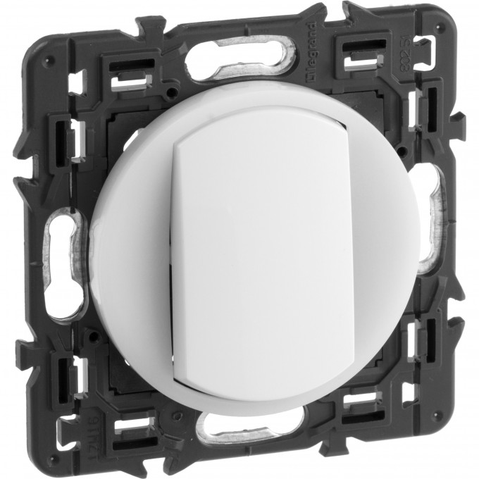 Выключатель LEGRAND Celiane с контурной подсветкой белый SET-1-067001-08 Выключатель LEGRAND Celiane с контурной подсветкой белый SET-1-067001-08